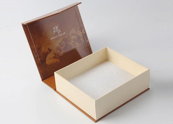 磁気キラキラの光沢のあるラミネーションとの閉鎖によって印刷される包装箱のアート ペーパー