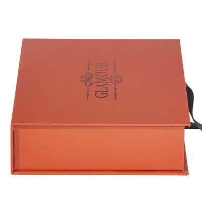 120gsm Rigid Gift Packaging Boxes CMYK Pantone With Ribbon Closure